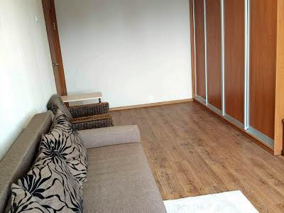 квартира по адресу Днестровская ул., 19