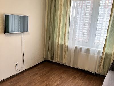 квартира за адресою Софії Русової вул., 7
