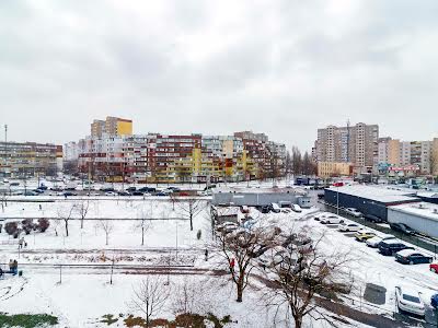 квартира по адресу Червоной Калины просп. (Владимира Маяковского), 21