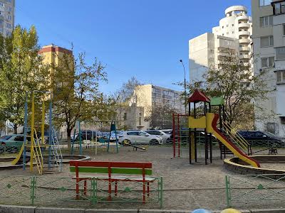 квартира по адресу Левка Лукьяненко ул. (Маршала Тимошенко), 13 А