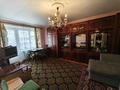квартира за адресою Залізнична вул., 44