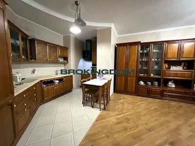 квартира по адресу Евгения Коновальца ул. (Щорса), 44А