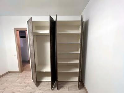 квартира за адресою Новомостицька вул., 15