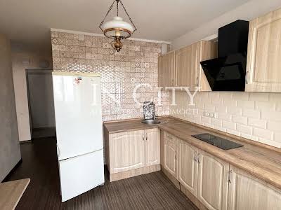 квартира за адресою Митрополита Василя Липківського вул. (Урицького), 24