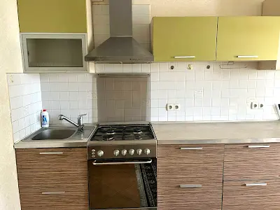 квартира за адресою Дубовецька вул. (Енгельса), 37а