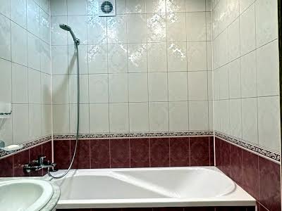 квартира по адресу Княгини Ольги ул., 5б