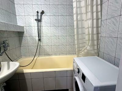 квартира за адресою Миколи Бажана просп., 7-А