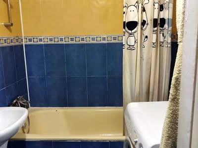 квартира за адресою Анни Ахматової вул., 19