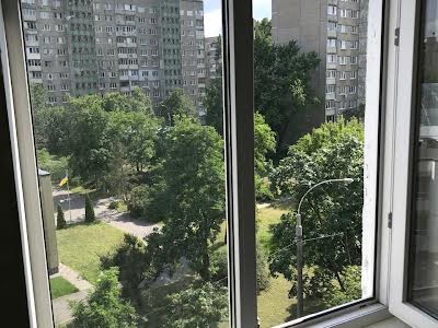 квартира по адресу Романа Шухевича просп. (Ватутина), 22-А