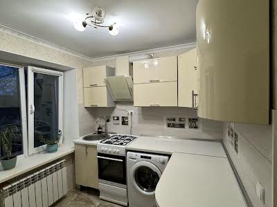 квартира за адресою Космонавтів вул., 10