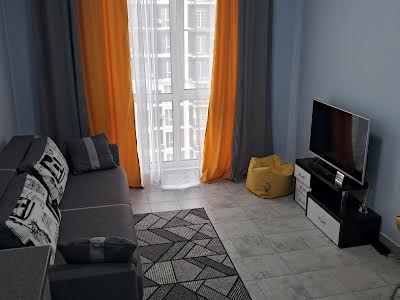 квартира за адресою Михайла Максимовича, 28Д
