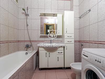 квартира за адресою Урлівська вул., 38