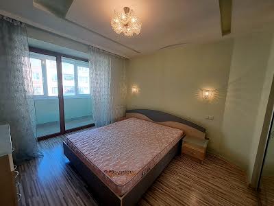 квартира за адресою Репіна, 18