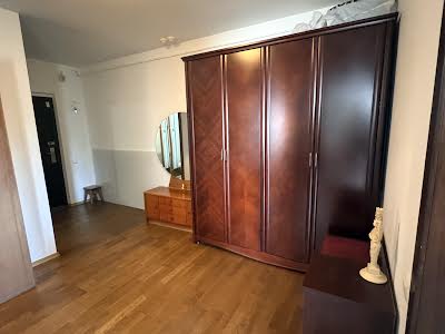 квартира по адресу Краковская ул., 13б