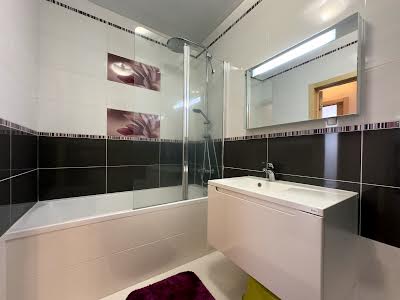 квартира за адресою Ованеса Туманяна вул., 3