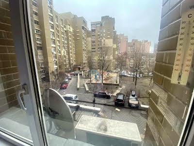 квартира за адресою Антоновича вул. (Горького), 88