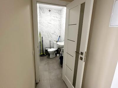 коммерческая по адресу Перфецкого ул., 2а