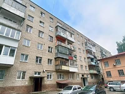 квартира за адресою Григорія Квітки-Основ'яненка вул., 4