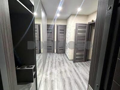 квартира за адресою Теплична вул., 48