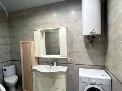 квартира за адресою Генуезька вул., 24д к4