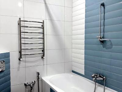 квартира за адресою Регенераторна вул., 4