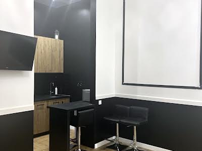 квартира за адресою Євгена Чикаленка вул. (Пушкінська), 10