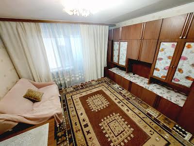 квартира за адресою Червоної Калини просп. (Володимира Маяковського), 72Б