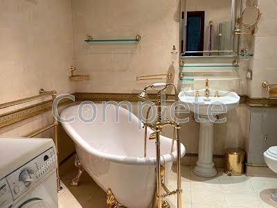 квартира по адресу Коцюбинского Михаила ул., 2