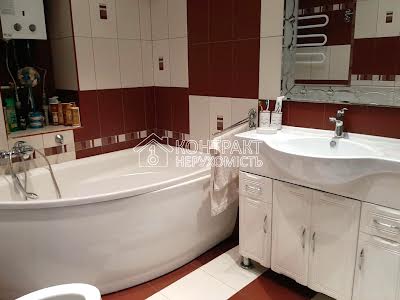 квартира за адресою Мироносицька вул., 93