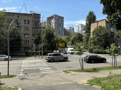 участок по адресу Правобережная ул., 18