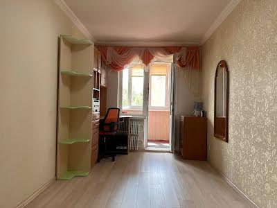 квартира по адресу Крушельницкой пер. (Людмили Мокієвської), 1