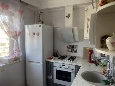 квартира за адресою Запорізька вул., 7