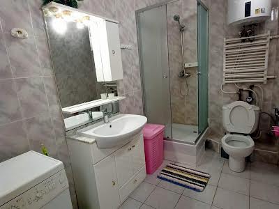 квартира за адресою Ільєнка, 18а
