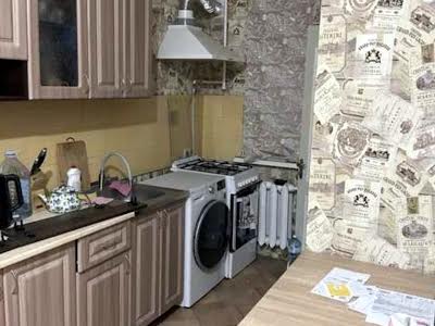 квартира за адресою Волинська вул., 4