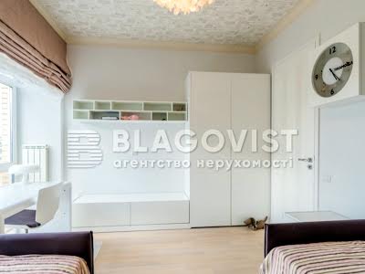 квартира по адресу Киев, Почайнинская ул., 70