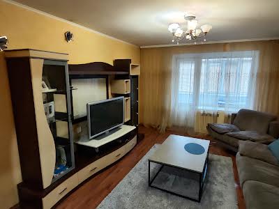 квартира за адресою Незалежності пл., 7