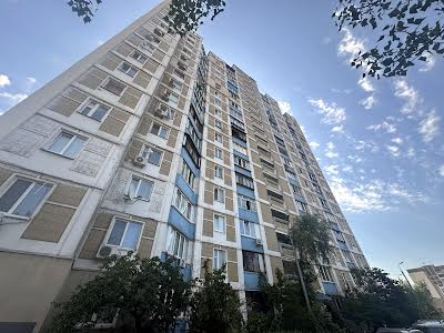 квартира за адресою Милославська вул., 31б