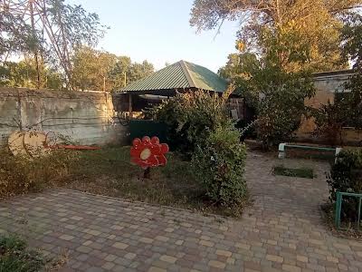 комерційна за адресою Берегова вул., 147