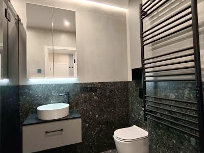 квартира за адресою Микільсько-Слобідська вул., 8