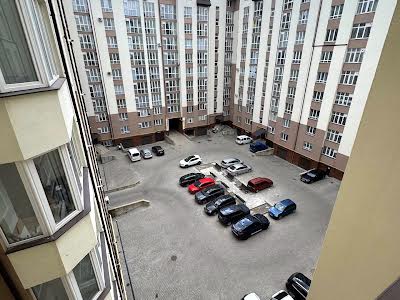 квартира по адресу Черновола ул., 155