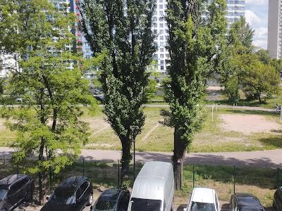 квартира за адресою Ованеса Туманяна вул., 3
