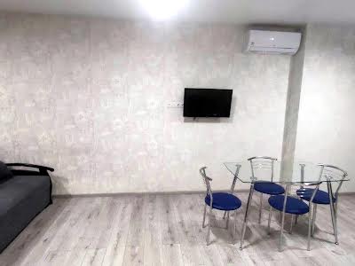 квартира за адресою Петропавлівська вул., 40