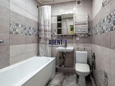 квартира за адресою Печерська вул., 24
