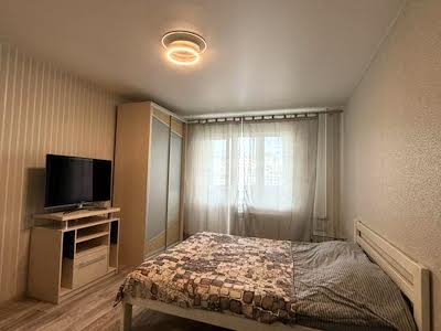 квартира за адресою Тростянецька вул., 7-В