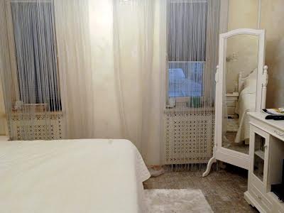 квартира за адресою Богдана Хмельницького вул., 10