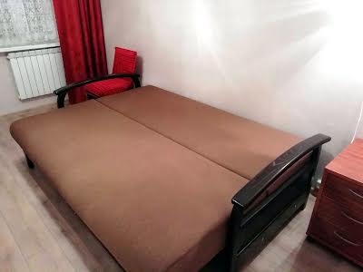 квартира за адресою Озерна вул., 16