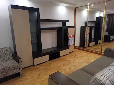 квартира за адресою Олени Пчілки вул., 2