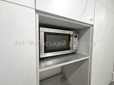 квартира по адресу Ревуцкого ул., 29