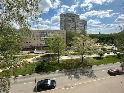 квартира за адресою Космонавтів просп., 78