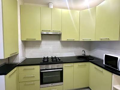 квартира за адресою Практична вул., 8